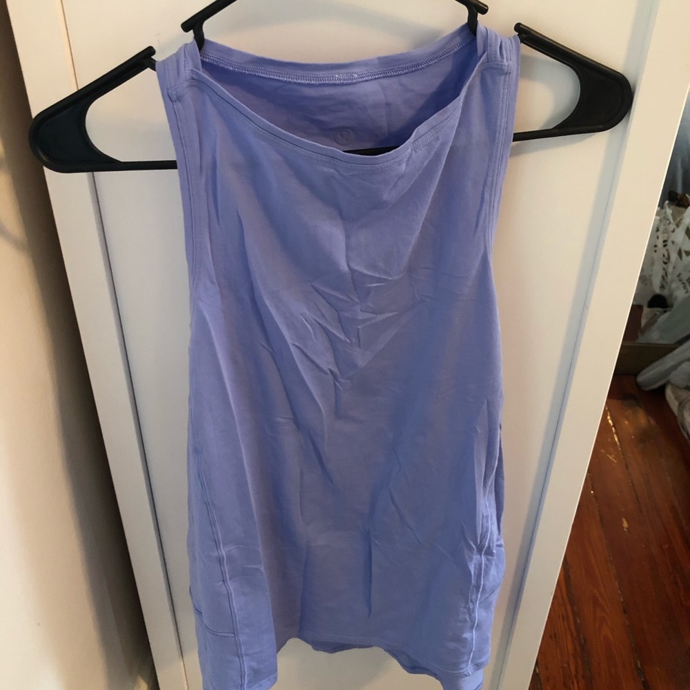 Lululemon tank top